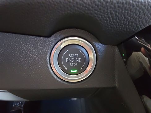 New 2026 Chevrolet Traverse LT w/ Midnight/Sport Edition image 17