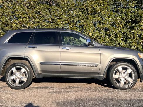 Used 2012 Jeep Grand Cherokee Laredo image 8