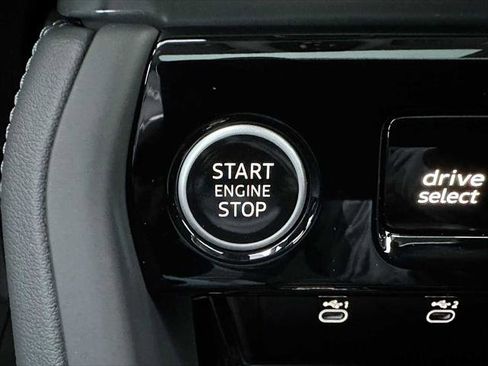 New 2025 Audi Q5 Premium Plus image 36