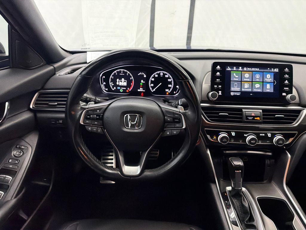 Used 2022 Honda Accord Sport image 22