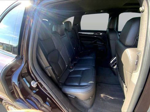 Used 2018 Porsche Cayenne S AWD/4WD image 20