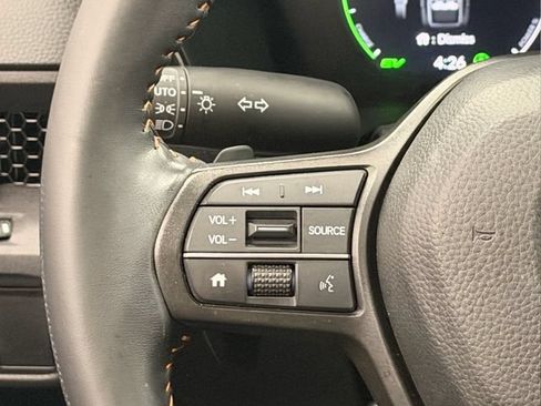 Used 2025 Honda CR-V Sport image 30