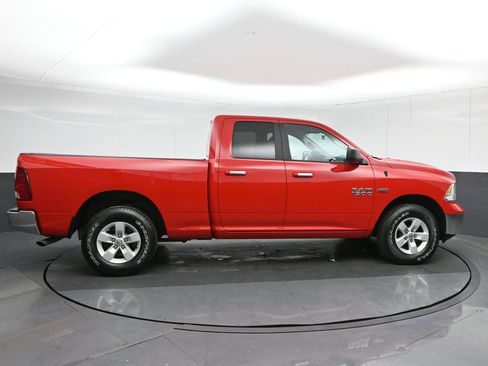 Used 2018 RAM 1500 Classic SLT AWD/4WD image 8