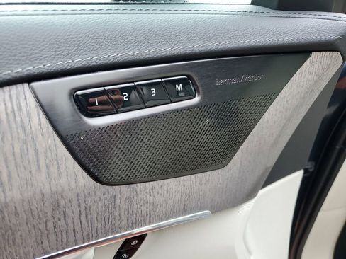 Used 2022 Volvo XC90 T6 Inscription w/ Advanced Package image 27