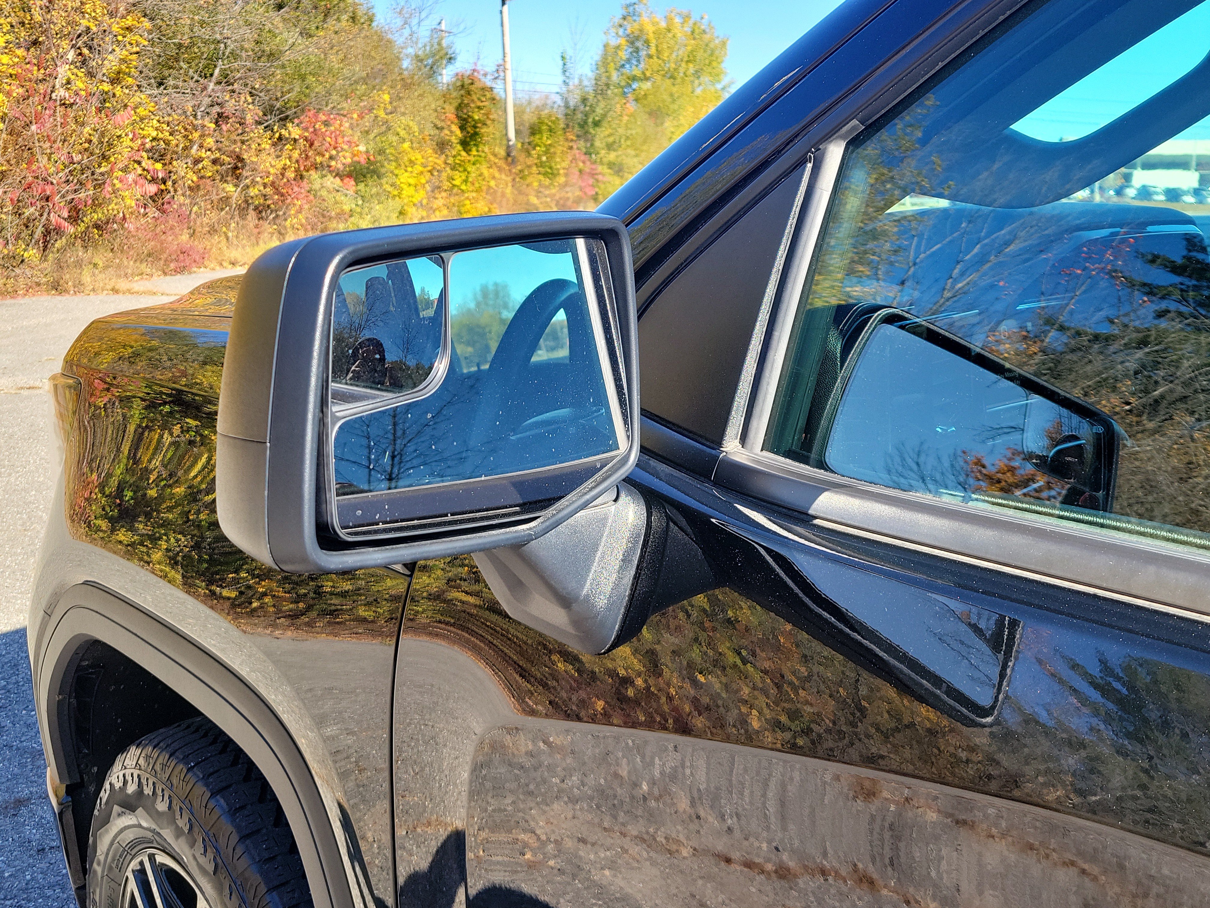 Used 2022 GMC Sierra 1500 Elevation AWD/4WD image 10