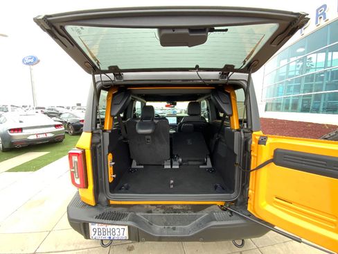 Used 2022 Ford Bronco Badlands image 19