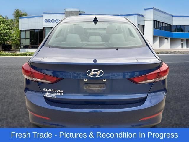 Used 2017 Hyundai Elantra SE FWD image 5