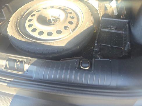 Used 2023 Ford Escape Active image 12