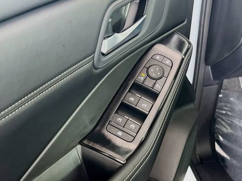 Used 2026 Nissan Rogue Dark Armor FWD image 16