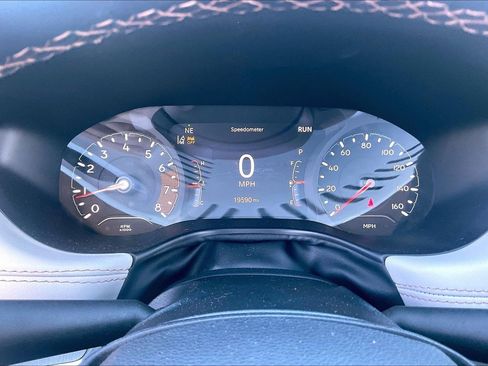 Used 2022 Jeep Compass Limited image 18