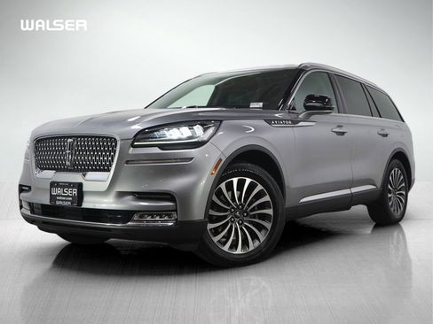 Used 2020 Lincoln Aviator Reserve w/ Elements Package Plus image 1