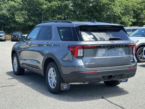 New 2026 Ford Explorer Active AWD/4WD image 4
