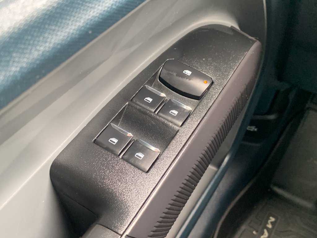 Used 2024 Ford Maverick XL FWD image 23