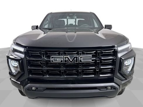 New 2026 GMC Canyon Elevation w/ Convenience Package RWD image 4