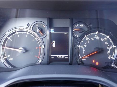 Used 2020 Toyota 4Runner SR5 image 18