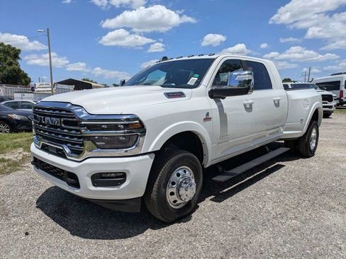 New 2026 RAM 3500 Limited AWD/4WD image 7