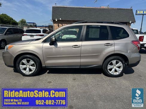 Used 2014 Subaru Forester 2.5i Premium w/ All-Weather Package AWD/4WD image 8