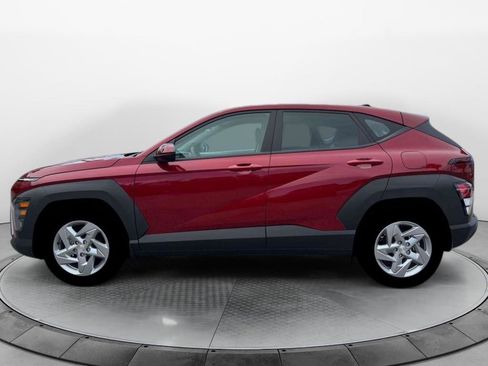 New 2026 Hyundai Kona SE image 3