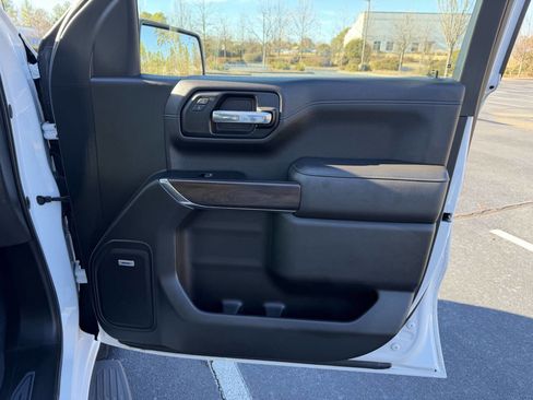 Used 2019 GMC Sierra 1500 SLT image 20