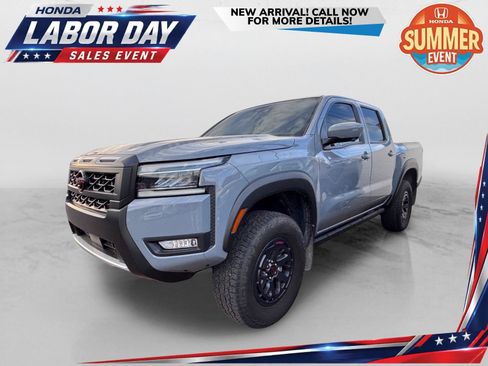 Used 2025 Nissan Frontier PRO-4X w/ Pro Premium Package AWD/4WD image 1