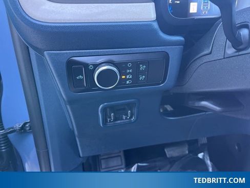 Certified 2025 Ford Maverick Lariat w/ 4K Tow Package image 42