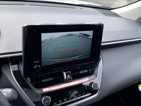 New 2026 Toyota Corolla Cross LE FWD image 18