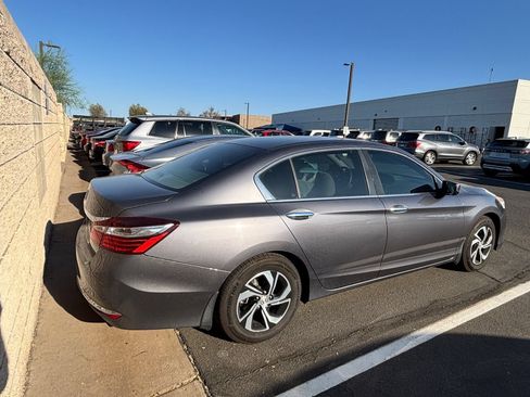 Used 2016 Honda Accord LX image 4