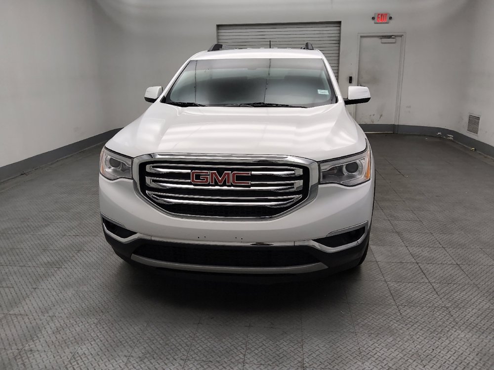 Used 2019 GMC Acadia SLT AWD/4WD image 15