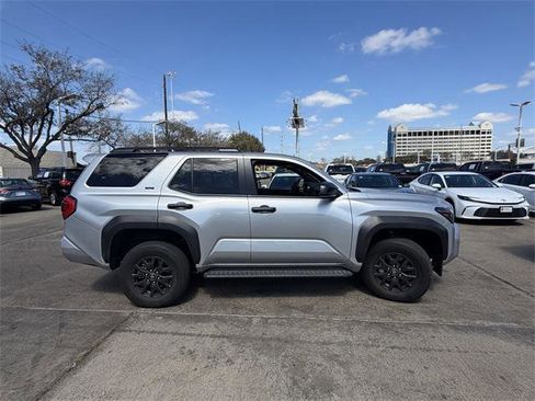 Certified 2025 Toyota 4Runner SR5 image 4