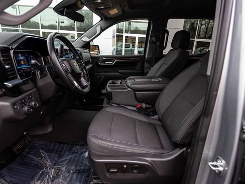 Used 2023 Chevrolet Silverado 1500 LT image 25