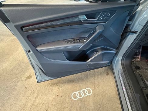 Used 2019 Audi SQ5 Prestige w/ Prestige Package AWD/4WD image 19