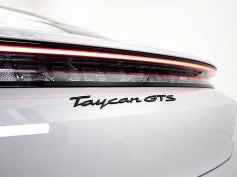New 2025 Porsche Taycan GTS image 36