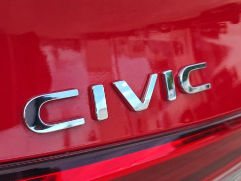 Used 2022 Honda Civic Sport image 10