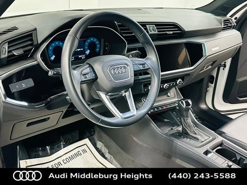 Certified 2024 Audi Q3 2.0T Premium Plus image 13