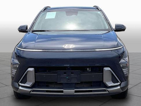 Used 2024 Hyundai Kona Limited AWD/4WD image 4