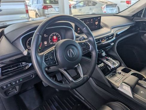 Used 2023 Acura MDX SH-AWD w/ Advance Package image 9