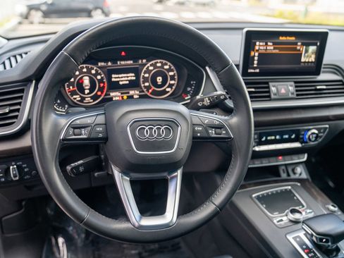 Used 2018 Audi Q5 2.0T Premium Plus image 12