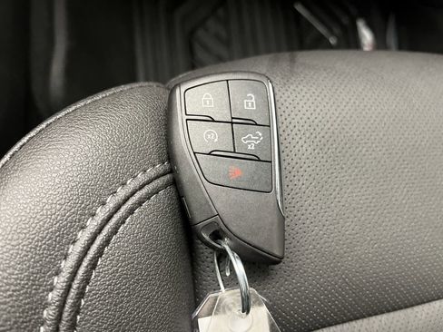 Certified 2023 Chevrolet Silverado 1500 LTZ image 30