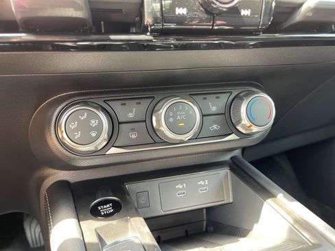 New 2025 Nissan Kicks SV w/ SV Premium Package image 10