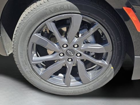 Used 2024 Chevrolet Equinox RS FWD image 16
