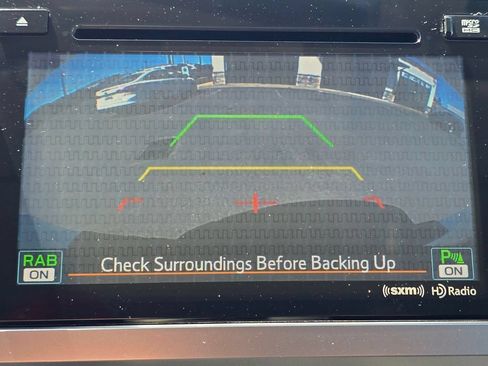 Used 2017 Subaru Outback 2.5i Limited AWD/4WD image 33