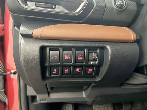 Used 2022 Subaru Forester Touring image 19