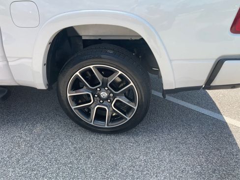 Used 2021 RAM 1500 Laramie w/ Sport Appearance Package AWD/4WD image 8