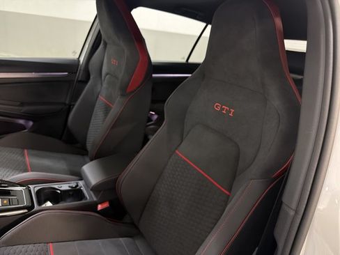 New 2026 Volkswagen GTI SE FWD image 13