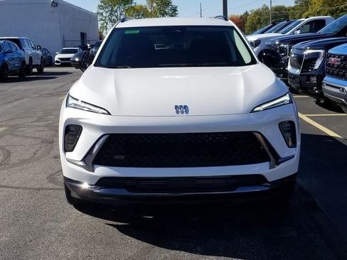 New 2025 Buick Envision Sport Touring image 2