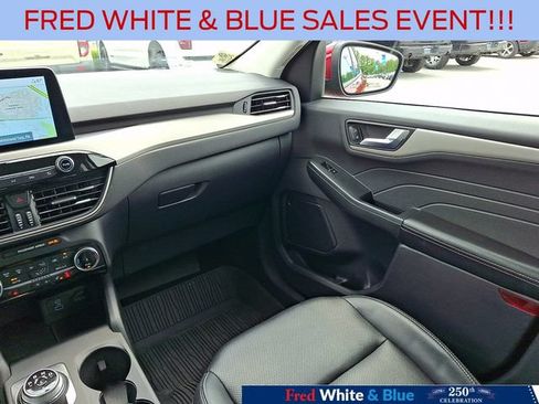 Certified 2022 Ford Escape SEL FWD image 16
