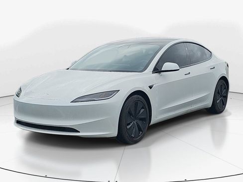Used 2024 Tesla Model 3 Long Range AWD/4WD image 8