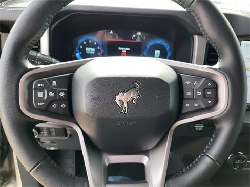 New 2025 Ford Bronco Outer Banks image 3