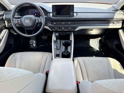 Certified 2023 Honda Accord EX image 15