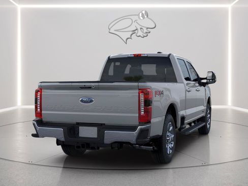 New 2026 Ford F250 Lariat w/ Chrome Package AWD/4WD image 4